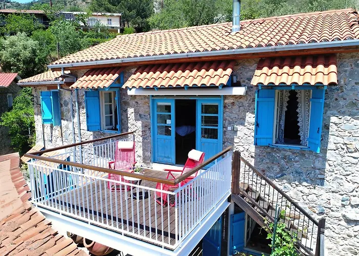 Kalopanayiotis Cottage